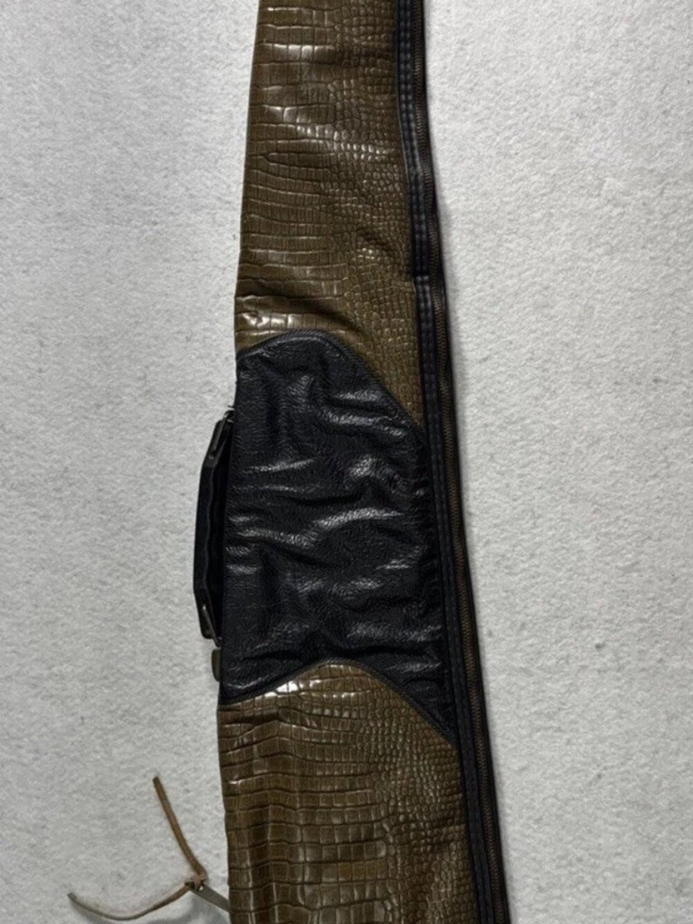 RedHead Vintage 43in Leather Gun Case Faux Croc Scovill Zipper 1970s USA